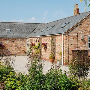Holiday home Little On The Yorkshire Wolds, York